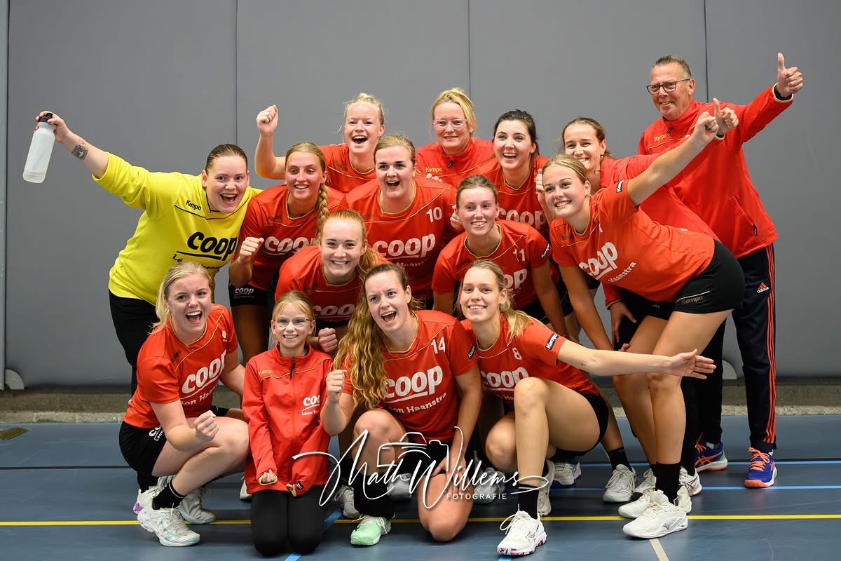HV Holten Dames 1 wint