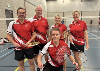 Mooie wedstrijd Mintonette volleybaldames 1 tegen koploper mintonette 