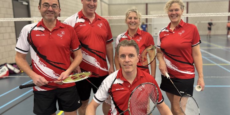 HoltensNieuws.nl Badminton Club Holten stevig aan kop Badminton Club Holten stevig aan kop