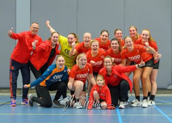HoltensNieuws.nl Darten om Keunetrofee   Darten om Keunetrofee Keunefeesten