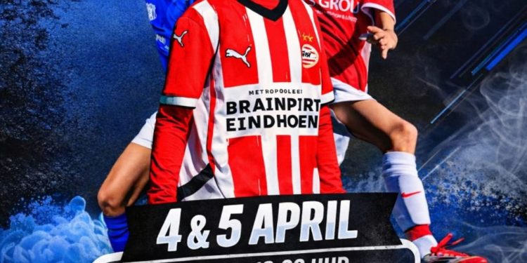 HoltensNieuws.nl Gastgezinnen gezocht voor internationaal O12-toernooi Gastgezinnen gezocht voor internationaal O12-toernooi blauwwit