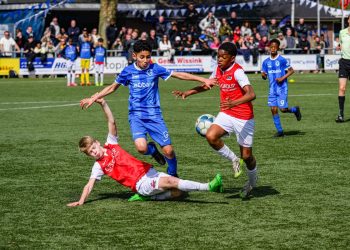 HoltensNieuws.nl Hapoel Hommelte wint Oudjaarstoernooi V.V. Holten Hapoel Hommelte wint Oudjaarstoernooi V.V. Holten