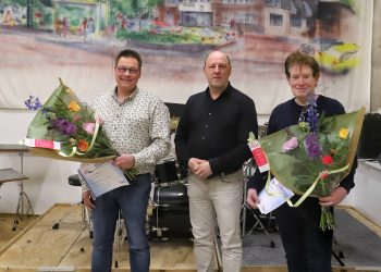 HoltensNieuws.nl Pas op! Brieven Nextdoor zijn nep Pas op! Brieven Nextdoor zijn nep