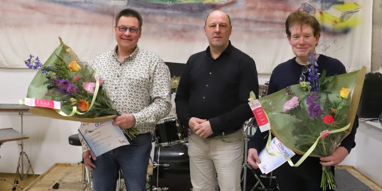 Heren van Bruggen 50 jaar lid van H.M.V. Jubileum hmv 