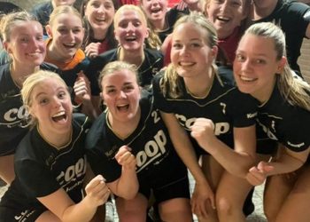 HoltensNieuws.nl Examens bij taekwondo Vereniging Olthuis Examens bij taekwondo Vereniging Olthuis