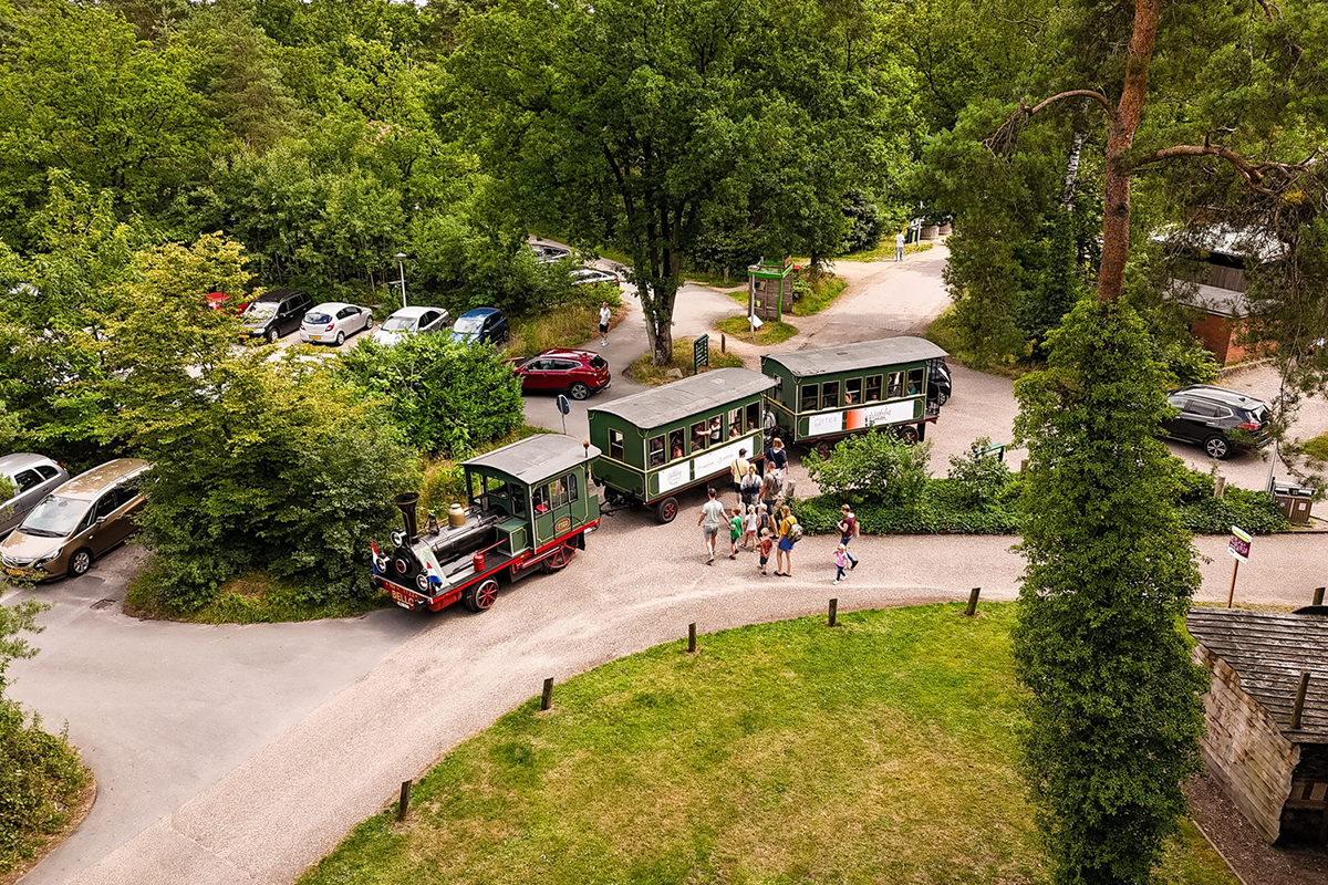 Treintje Bello maakt weer zomerritten tussen Holten en Rijssen